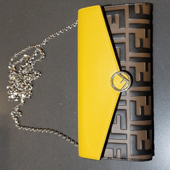 【関税&送料込】Fendi Wallet On Chain Fendigraphy Wallet On Chain Leather Black | Fendi